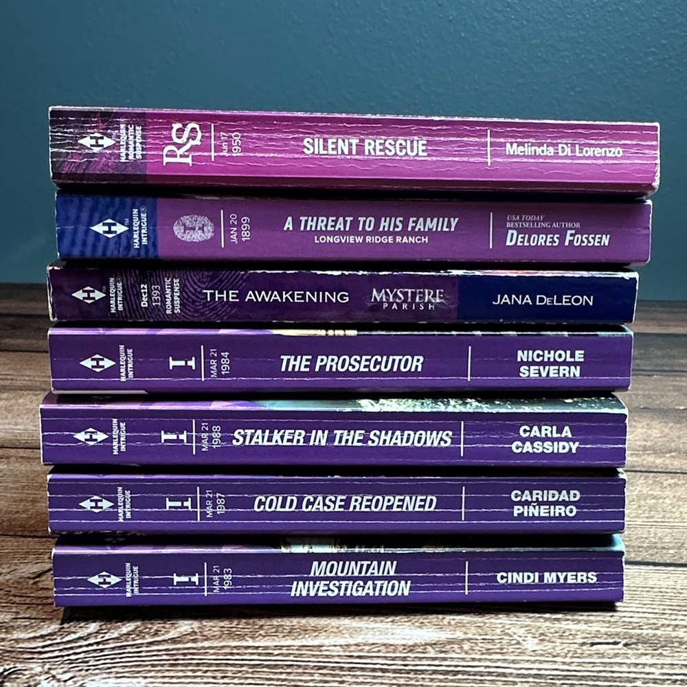 Harlequin Paperbacks Lot - 7 Books - six Intrigue, one Romantic Suspense